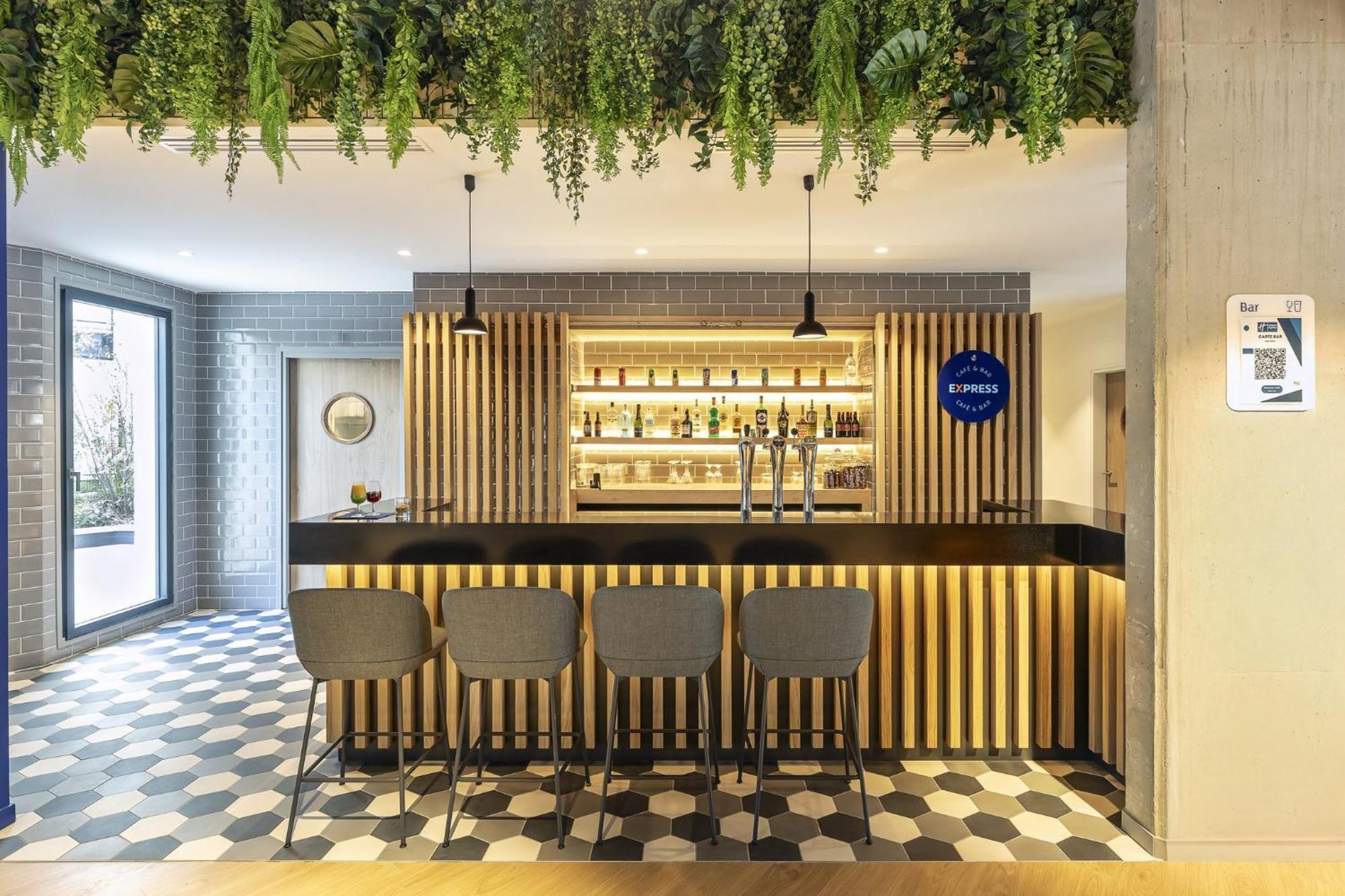 Express Paris - By Ihg 3*